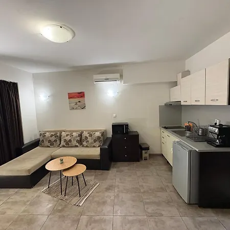 Holiday home The White Complex