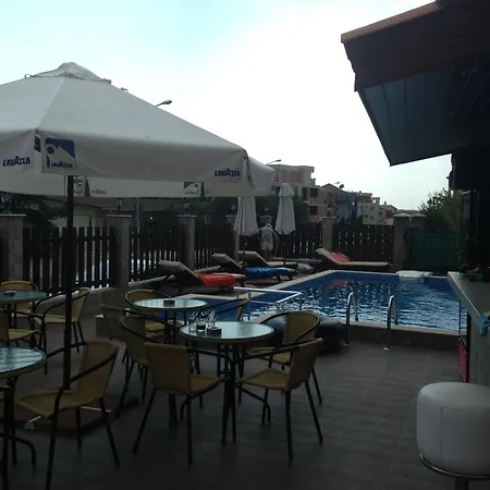 The White Complex Vakantiehuis *