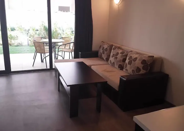 The White Complex Holiday home Nesebar